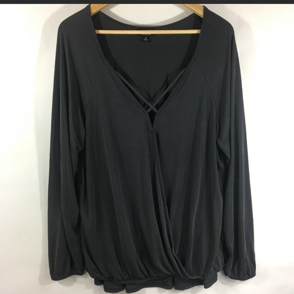 Torrid Dark Grey Long-sleeve Surplice Top, Size 3 - Picture 1 of 4